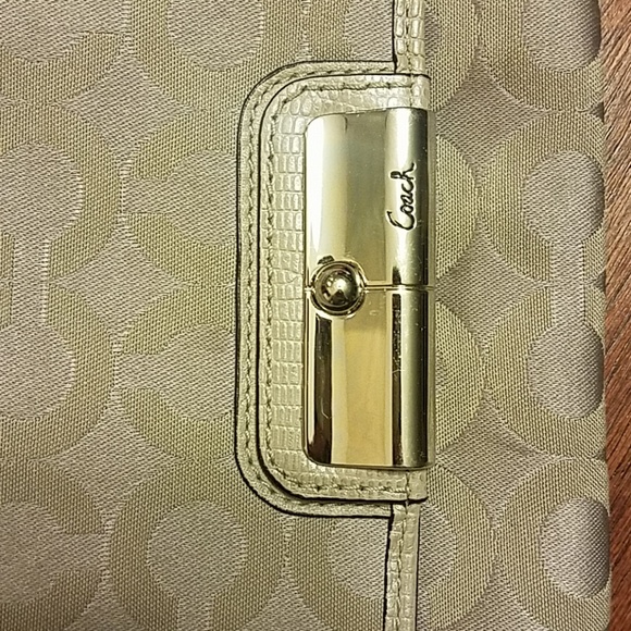 Gray Coach Wristlet Clutch - Picture 2 of 4